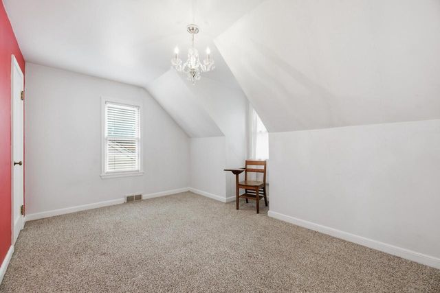2334 Winnebago STREET, La Crosse, WI 54601