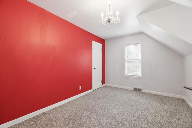 2334 Winnebago STREET, La Crosse, WI 54601