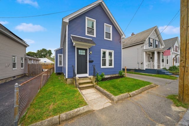 57 Corbett St, Lowell, MA 01852