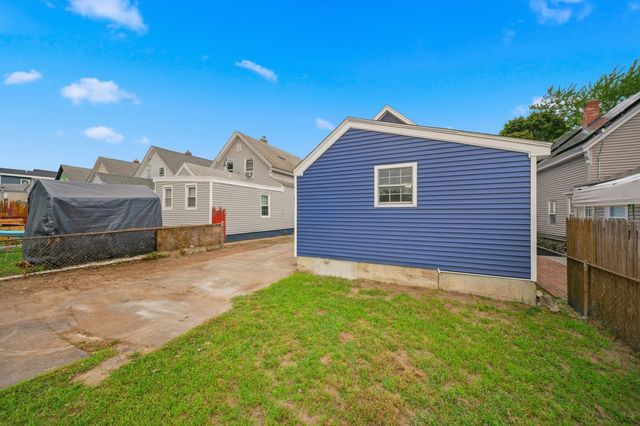 57 Corbett St, Lowell, MA 01852