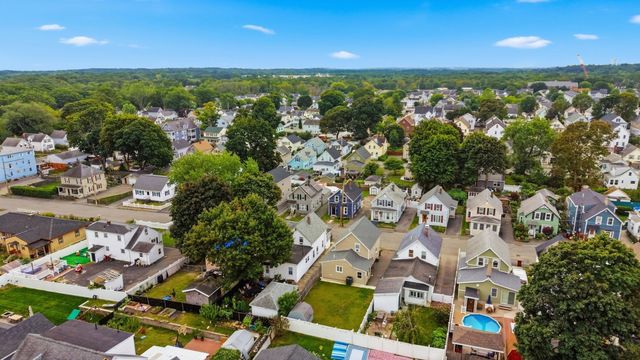 57 Corbett St, Lowell, MA 01852
