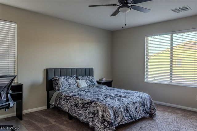 5336 mountain garland Lane, North Las Vegas, NV 89081