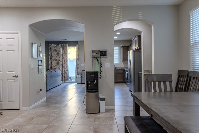 5336 mountain garland Lane, North Las Vegas, NV 89081