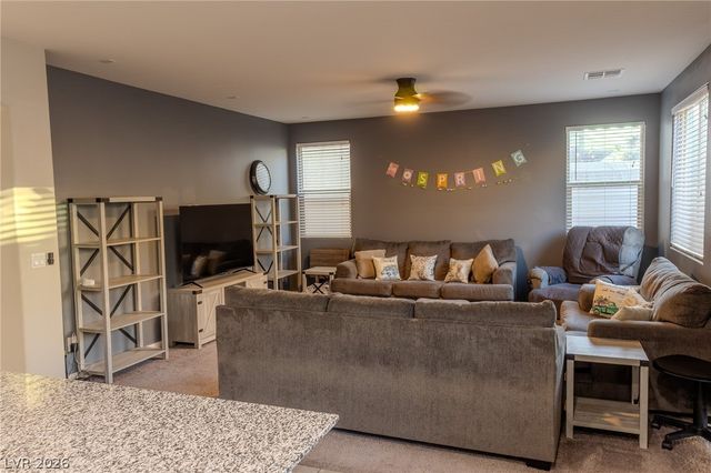 5336 mountain garland Lane, North Las Vegas, NV 89081
