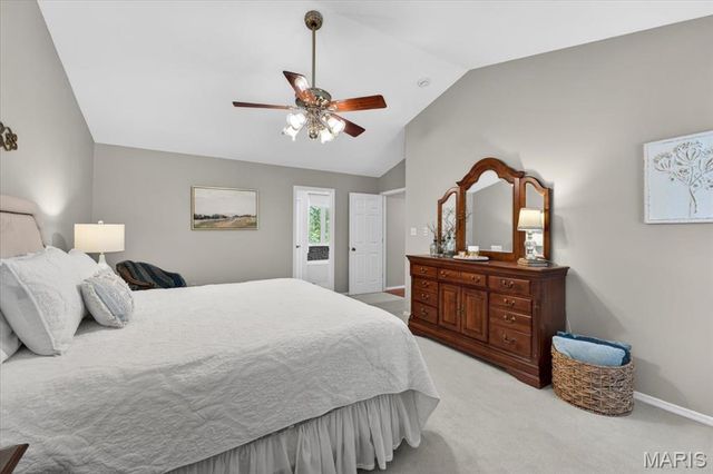 2950 Bayberry Ridge Drive, St Louis, MO 63129