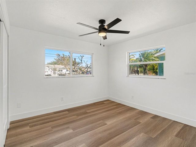 6907 11TH AVENUE NW, Bradenton, FL 34209