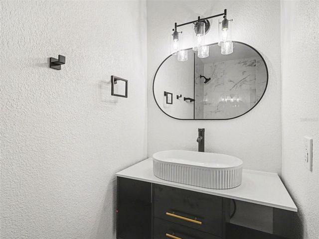 6907 11TH AVENUE NW, Bradenton, FL 34209