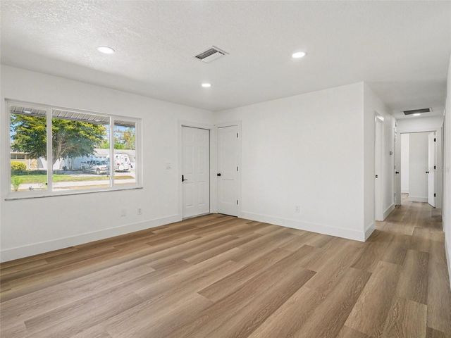 6907 11TH AVENUE NW, Bradenton, FL 34209