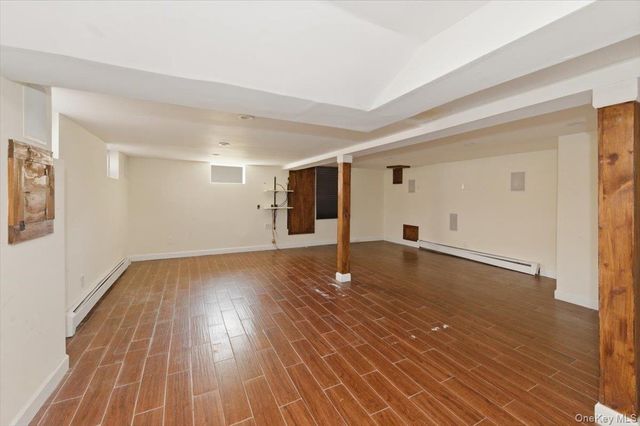 20 Cambridge Avenue, Melville, NY 11747