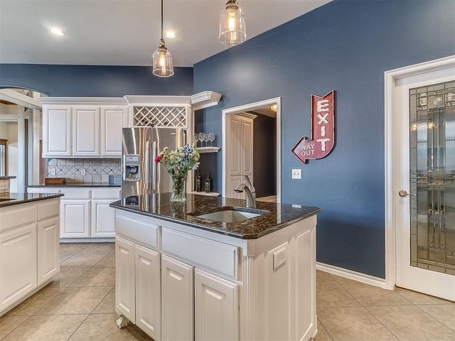 15308 Grayson Drive, Edmond, OK 73013