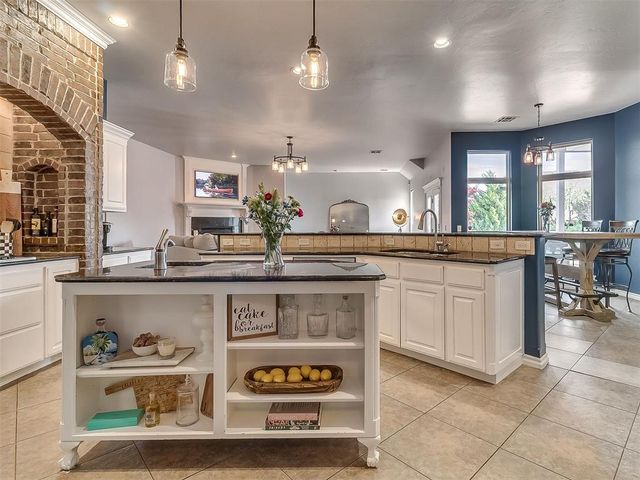 15308 Grayson Drive, Edmond, OK 73013