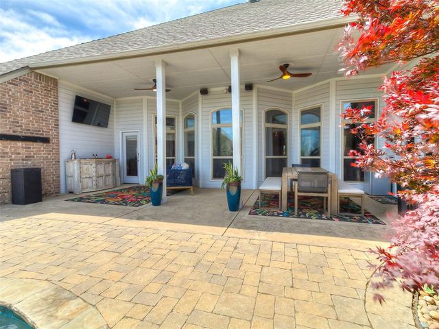 15308 Grayson Drive, Edmond, OK 73013