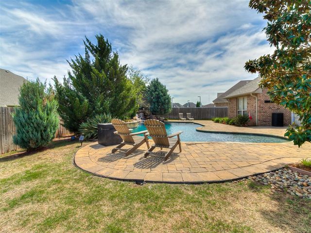 15308 Grayson Drive, Edmond, OK 73013