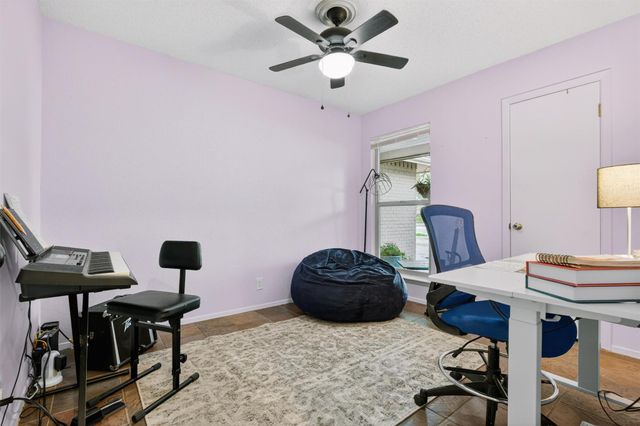 2005 Scofield LN, Austin, TX 78727