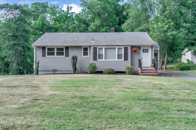 18 North Ave, Bridgewater Twp., NJ 08807