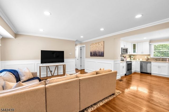 18 North Ave, Bridgewater Twp., NJ 08807