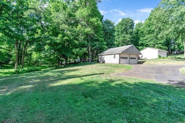 18 North Ave, Bridgewater Twp., NJ 08807