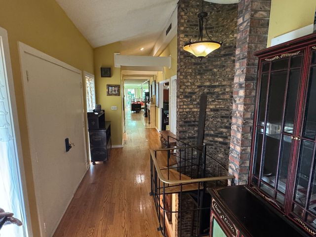 17 Marryat Road, Trout Valley, IL 60013