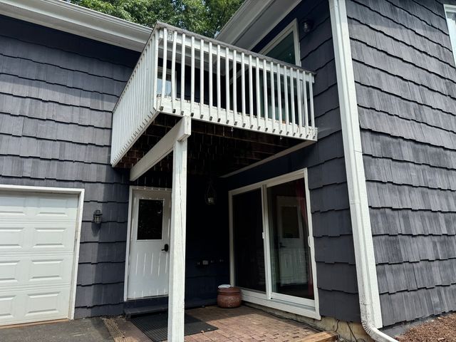 17 Marryat Road, Trout Valley, IL 60013
