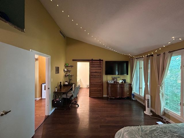 17 Marryat Road, Trout Valley, IL 60013