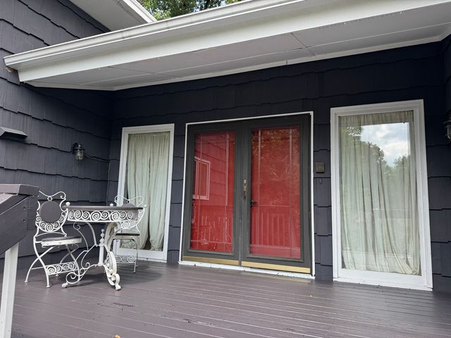 17 Marryat Road, Trout Valley, IL 60013