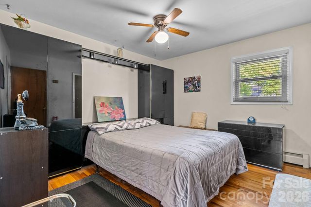 402 Dogwood Drive, Hickory, NC 28601
