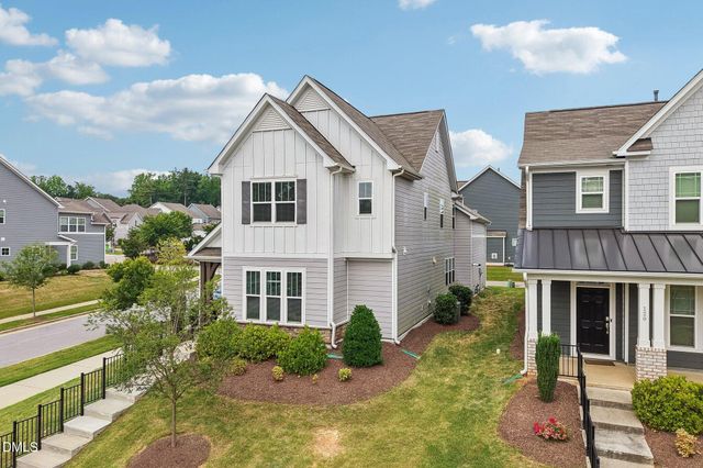 124 Daisy Grove Lane, Holly Springs, NC 27540