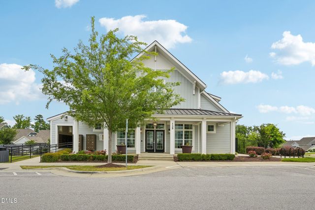 124 Daisy Grove Lane, Holly Springs, NC 27540