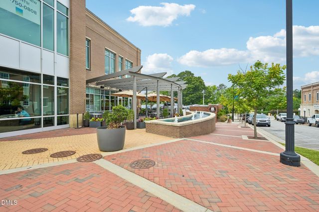 124 Daisy Grove Lane, Holly Springs, NC 27540