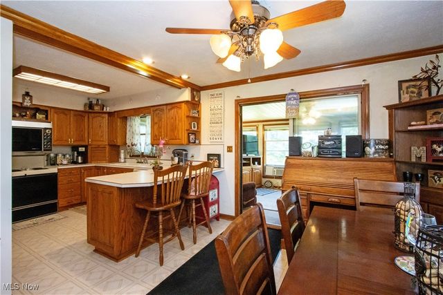 1292 Cinder Road SE, Bergholz, OH 43908