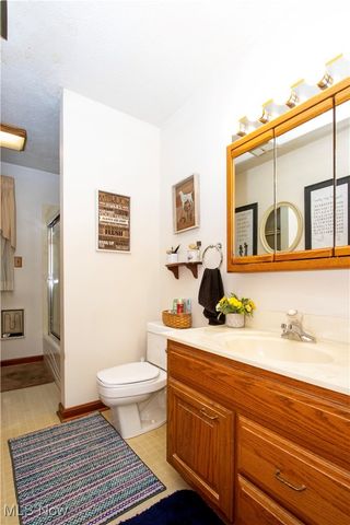 1292 Cinder Road SE, Bergholz, OH 43908