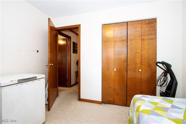 1292 Cinder Road SE, Bergholz, OH 43908