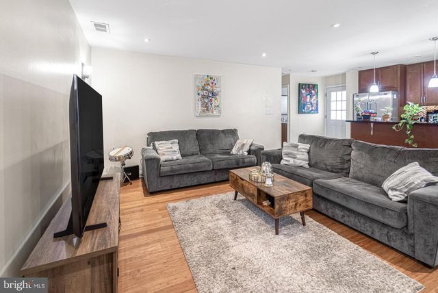 1604 ERSKINE, Hyattsville, MD 20783