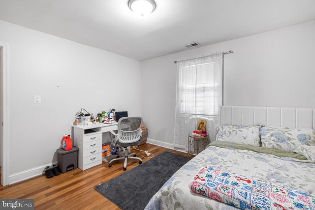 1604 ERSKINE, Hyattsville, MD 20783