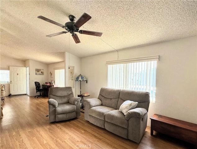 1095 McCoy 91, Santa Maria, CA 93455