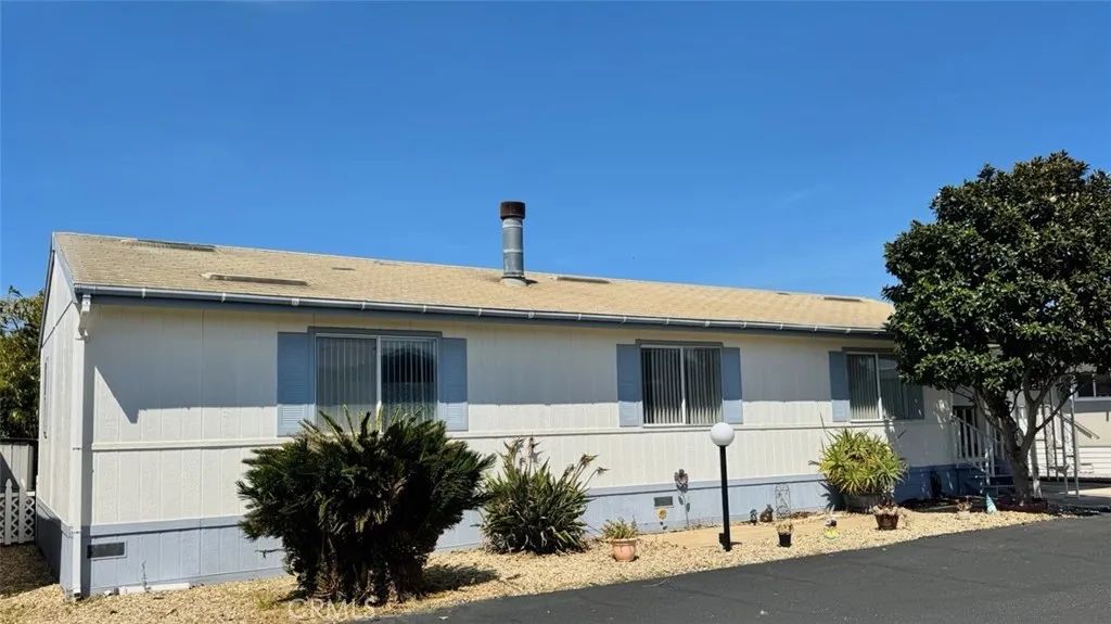 1095 McCoy 91, Santa Maria, CA 93455