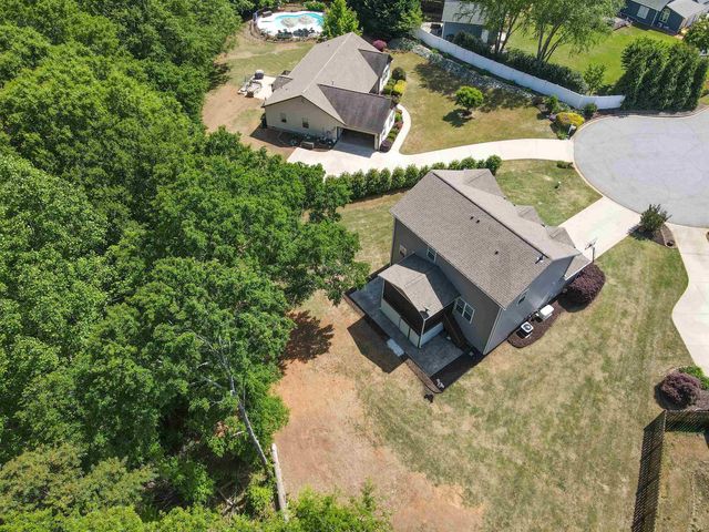 304 Grayson Drive, Moore, SC 29369
