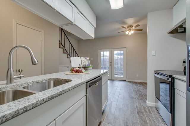 224 Samuel Boulevard 5, Coppell, TX 75019
