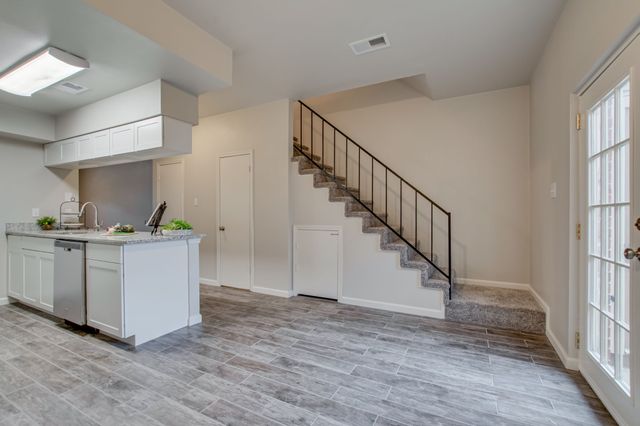 224 Samuel Boulevard 5, Coppell, TX 75019