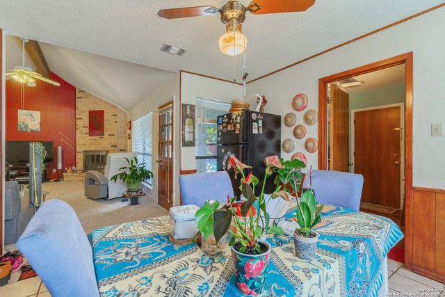 8902 Hetherington, San Antonio, TX 78240