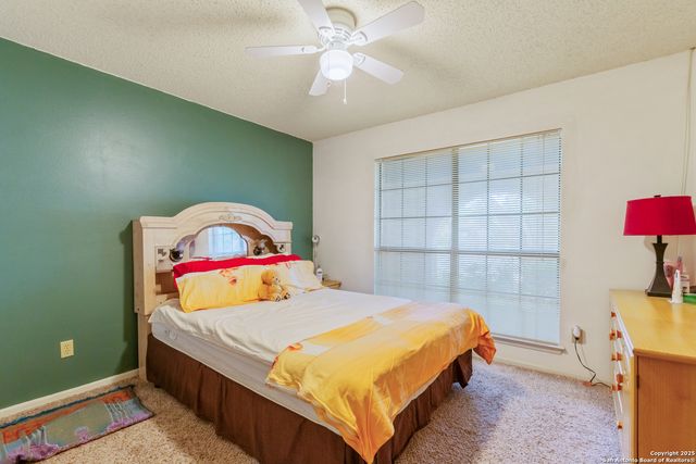 8902 Hetherington, San Antonio, TX 78240
