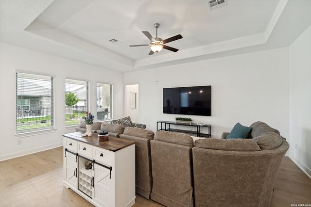107 Valencia, Boerne, TX 78006