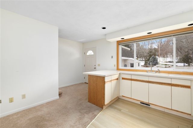 4158 Post Road 9, Warwick, RI 02818