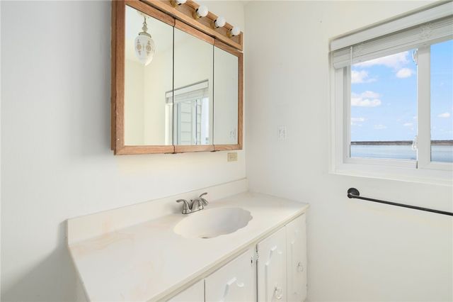 4158 Post Road 9, Warwick, RI 02818