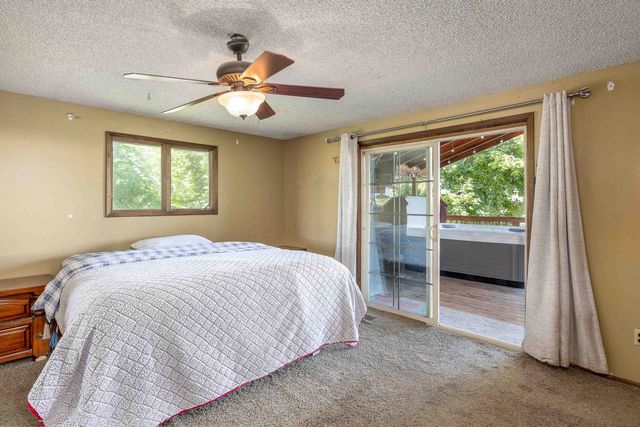 24615 E Joseph Ave, Otis Orchards, WA 99027