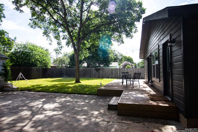 245 CALUMET PL, San Antonio, TX 78209