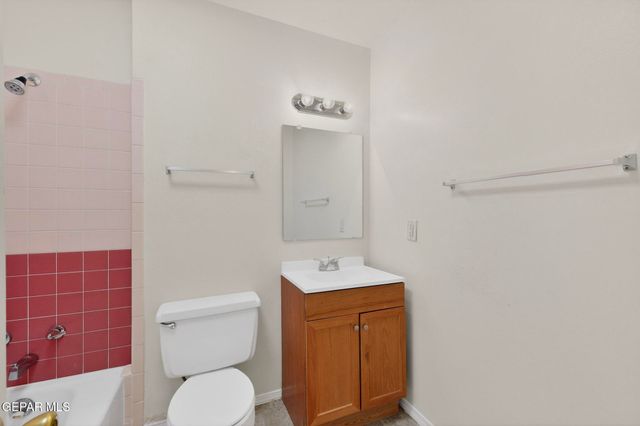 10370 KELLOGG Street, El Paso, TX 79924