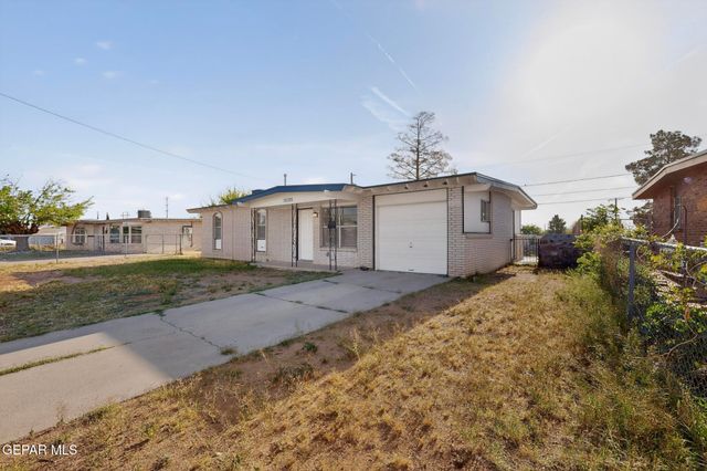 10370 KELLOGG Street, El Paso, TX 79924