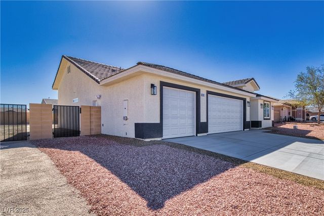 6881 South Longmeadow Drive, Pahrump, NV 89061