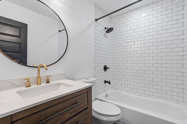 3307 Oak Aly, Austin, TX 78745